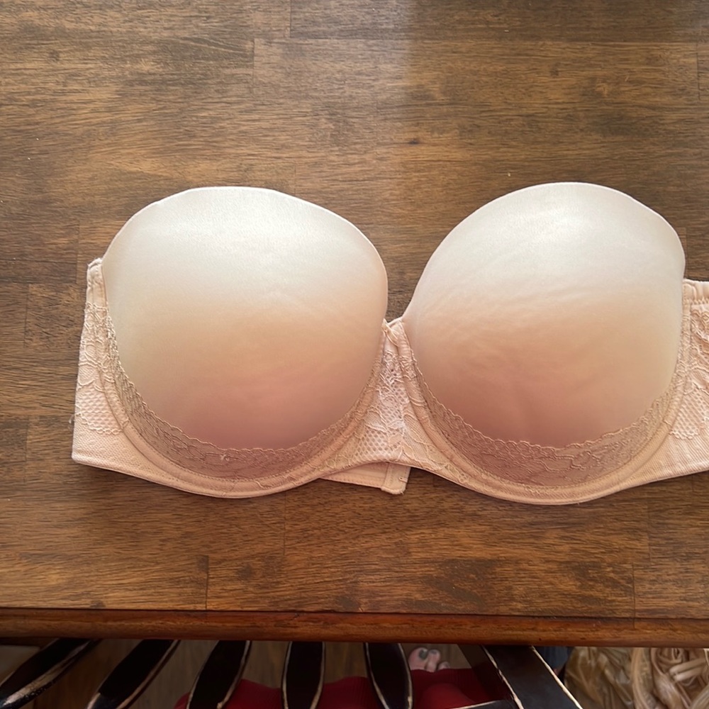 Torrid 42 DDD strapless bra